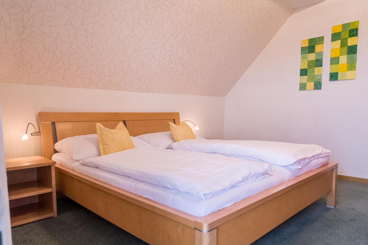Haus Kranixfeld-Fischl Hotel Mörbisch am See Екстериор снимка