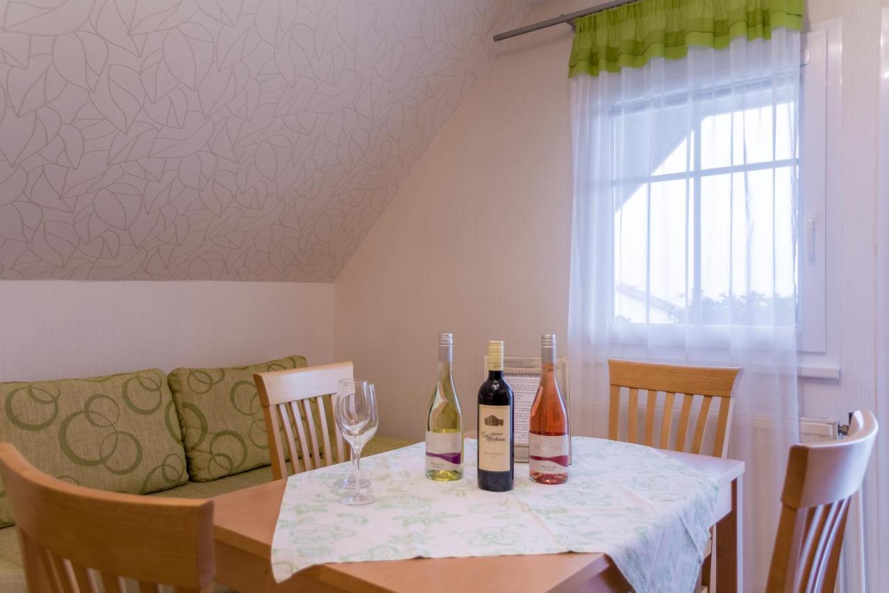 Haus Kranixfeld-Fischl Hotel Mörbisch am See Екстериор снимка